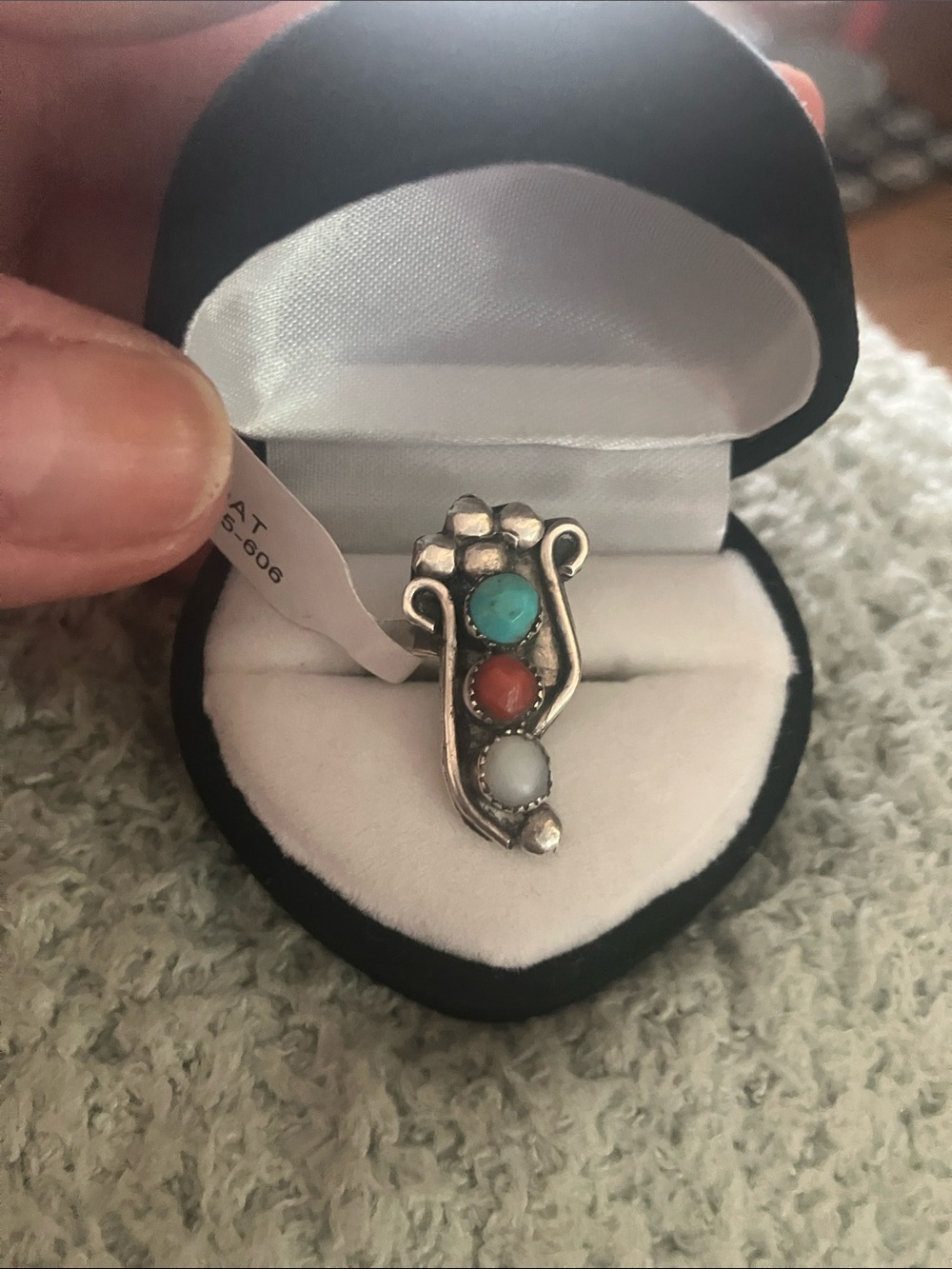 Southwest Vintage Sterling Silver Trio Stone Turquoise, Coral & White size 5